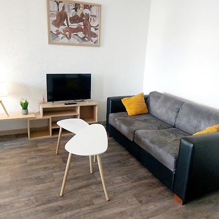 Le Montauriol - Logement Avec Terrasse - Piscine -Tennis - Place De Parking Privee Apartment Montauban Exterior photo